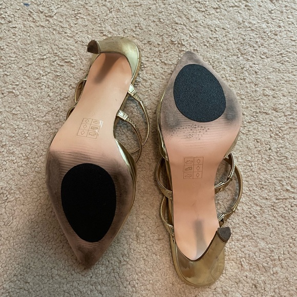 ASOS gold pointed toe heels - Picture 3 of 10